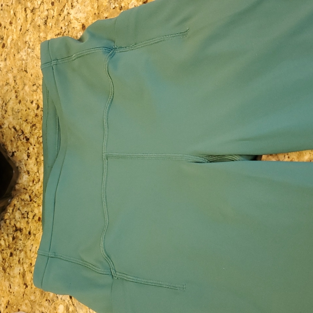 Never worn 7/8th length Lululemon leggings